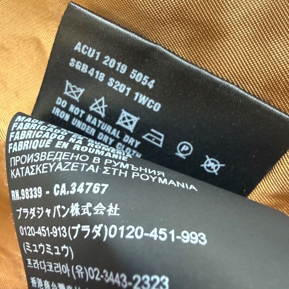 2020 Prada Jacket - Only one listed on the internet - Picture 15 of 16